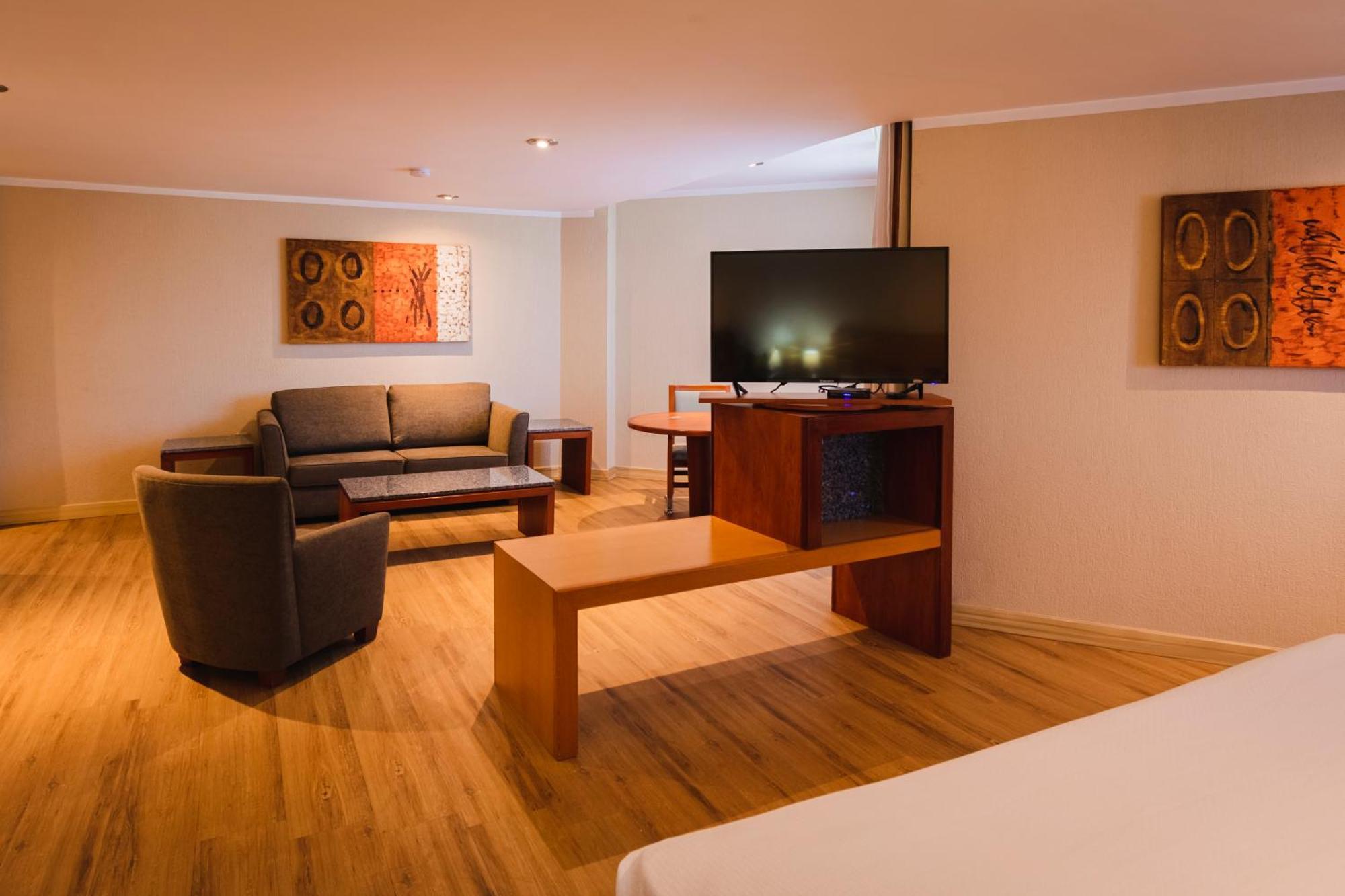 Hotel Mirabel Керетаро Екстер'єр фото